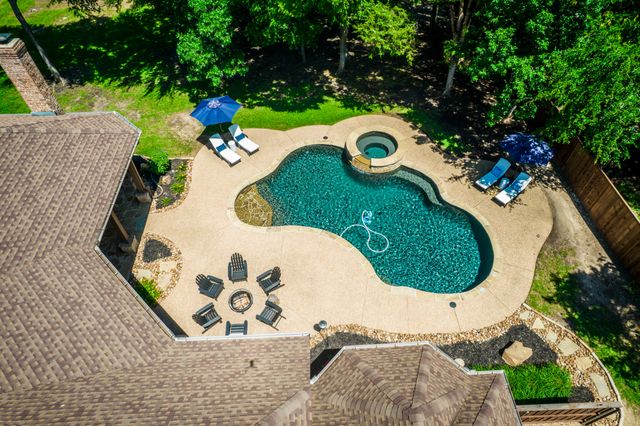 4340 Powers Branch Drive, Midlothian, TX 76065