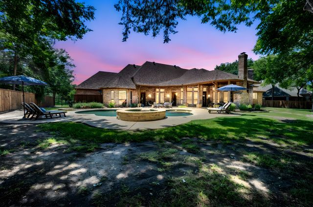 4340 Powers Branch Drive, Midlothian, TX 76065