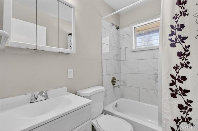 739 Shepley Drive, St Louis, MO 63137