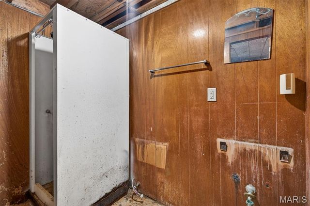 739 Shepley Drive, St Louis, MO 63137