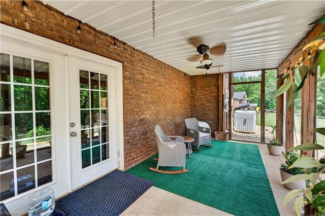 4630 Fern Creek Drive, Tobaccoville, NC 27050
