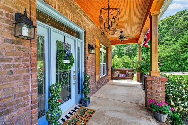 4630 Fern Creek Drive, Tobaccoville, NC 27050