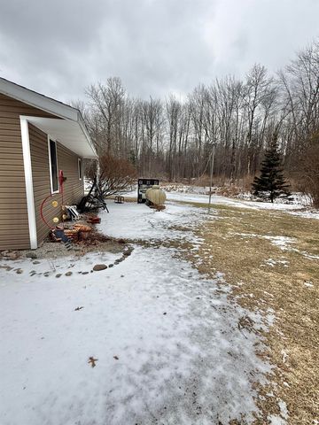 3489 Bay Arenac Line Road, Pinconning, MI 48650