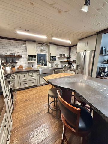 3489 Bay Arenac Line Road, Pinconning, MI 48650