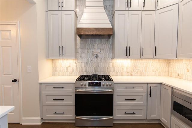 1312 Oak Bluff Court, Canton, GA 30114
