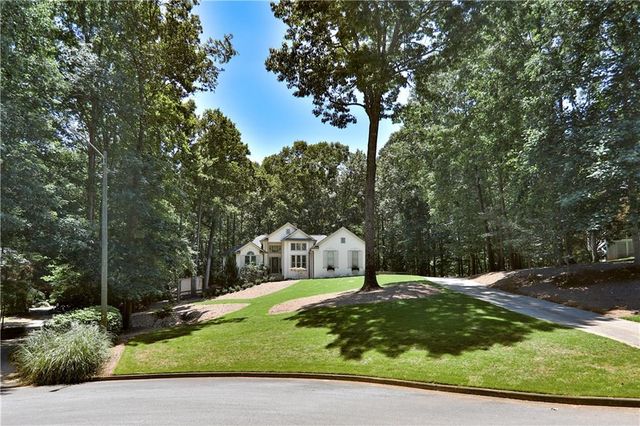 1312 Oak Bluff Court, Canton, GA 30114