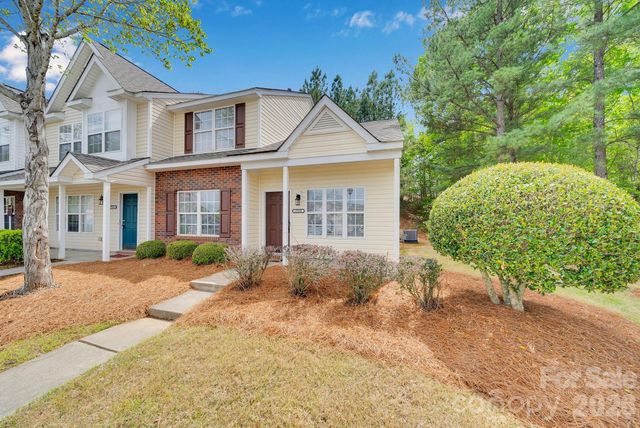 17039 Greenlawn Hills Court, Charlotte, NC 28213