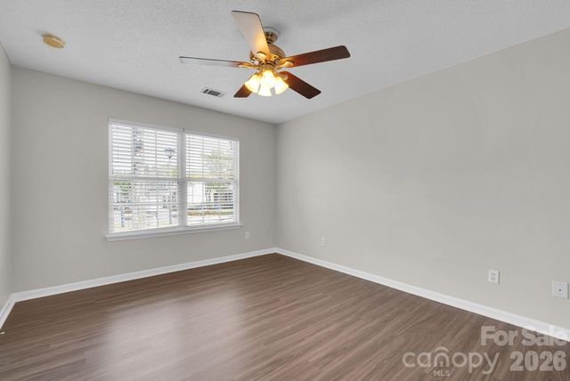 17039 Greenlawn Hills Court, Charlotte, NC 28213