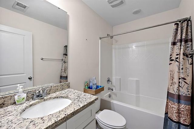 8210 S Antler Drive, North Charleston, SC 29406
