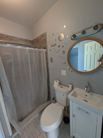 9035 S Exchange Avenue Coach-House, Chicago, IL 60617