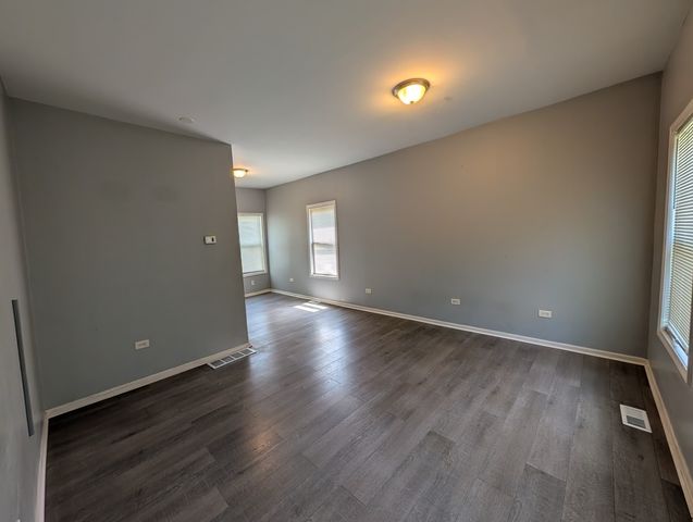 9035 S Exchange Avenue Coach-House, Chicago, IL 60617