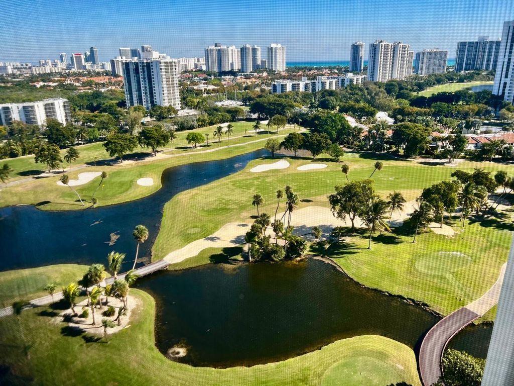 20379 W Country Club Drive 1932, Aventura, FL 33180