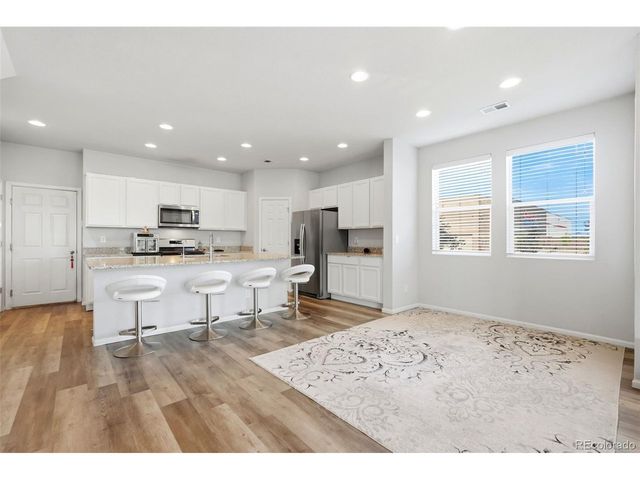16291 Bolling Dr, Denver, CO 80239