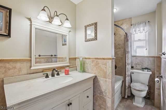 31 Bergen Blvd, Woodland Park, NJ 07424