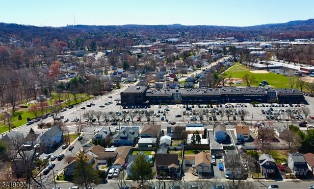 31 Bergen Blvd, Woodland Park, NJ 07424