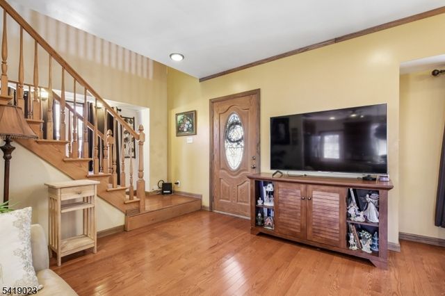 31 Bergen Blvd, Woodland Park, NJ 07424