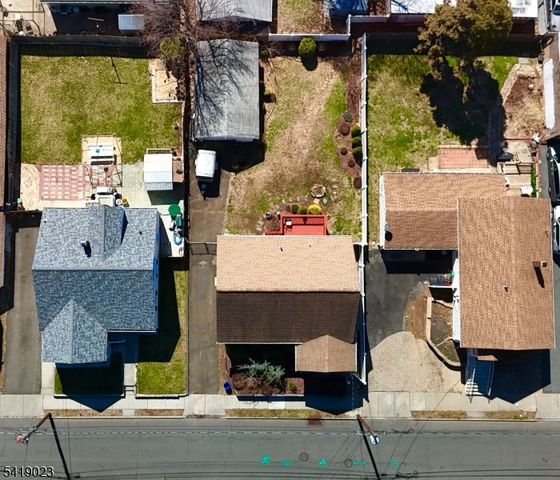 31 Bergen Blvd, Woodland Park, NJ 07424