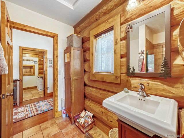 13035 Deer Ridge Way, Larkspur, CO 80118