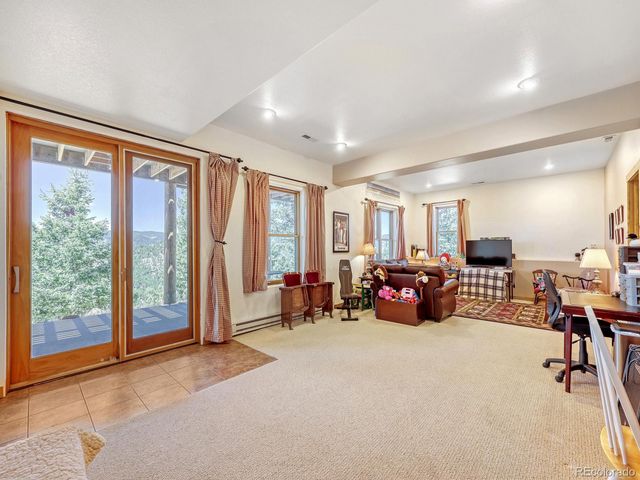 13035 Deer Ridge Way, Larkspur, CO 80118