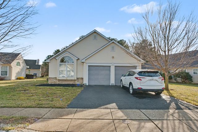 2401 Braddock Road, Toms River, NJ 08755
