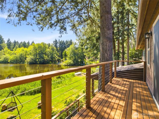 8024 Tanwax Drive SE, Olympia, WA 98513