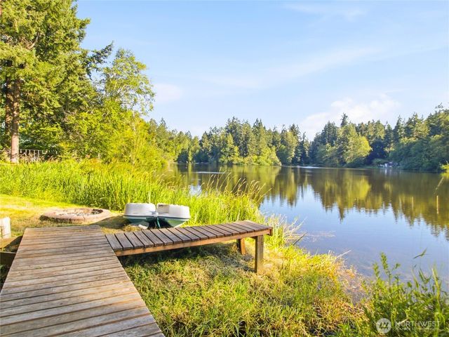 8024 Tanwax Drive SE, Olympia, WA 98513