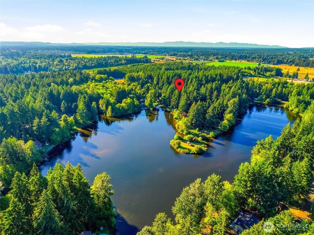 8024 Tanwax Drive SE, Olympia, WA 98513