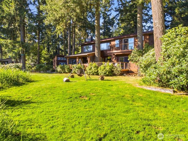 8024 Tanwax Drive SE, Olympia, WA 98513