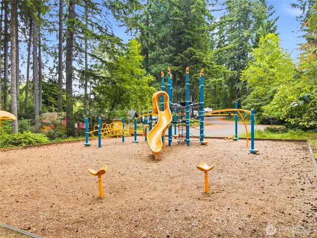 8024 Tanwax Drive SE, Olympia, WA 98513