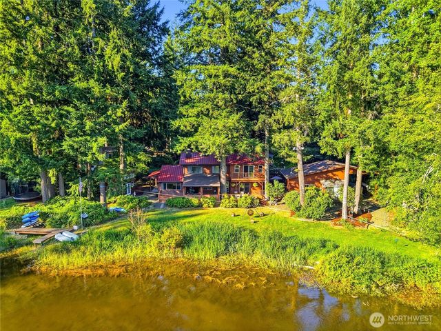8024 Tanwax Drive SE, Olympia, WA 98513