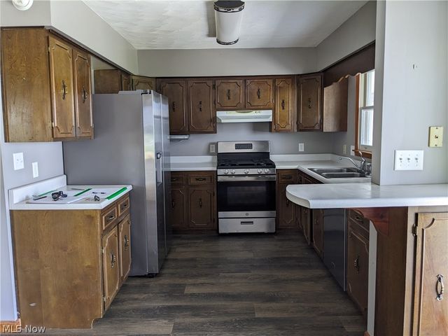 13096 Smith Road, Wellington, OH 44090