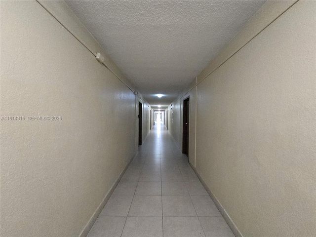 6940 Miami Gardens Drive 1319, Hialeah, FL 33015