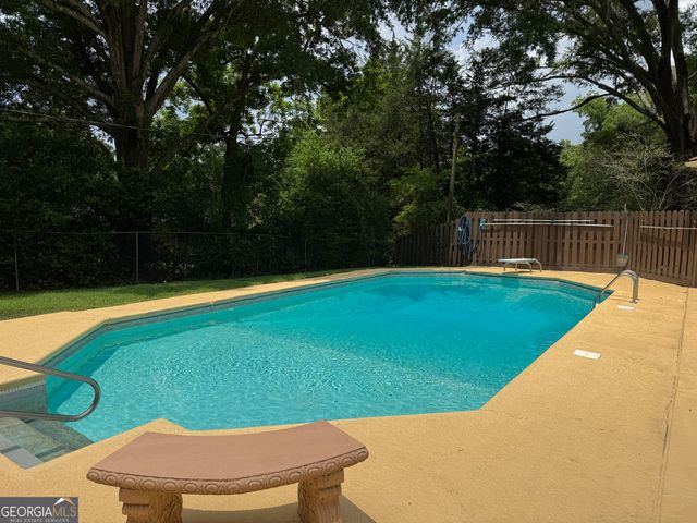 103 Brookwood Drive, Eatonton, GA 31024