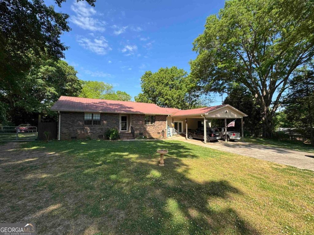 103 Brookwood Drive, Eatonton, GA 31024