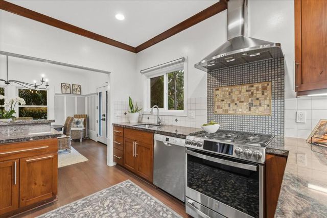 290 Leland Avenue, Palo Alto, CA 94306