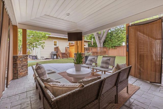 290 Leland Avenue, Palo Alto, CA 94306