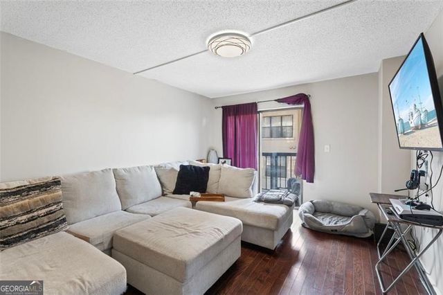 795 HAMMOND Drive 505, Atlanta, GA 30328