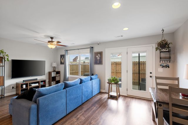 259 Signature Pl # 259, Lebanon, TN 37087