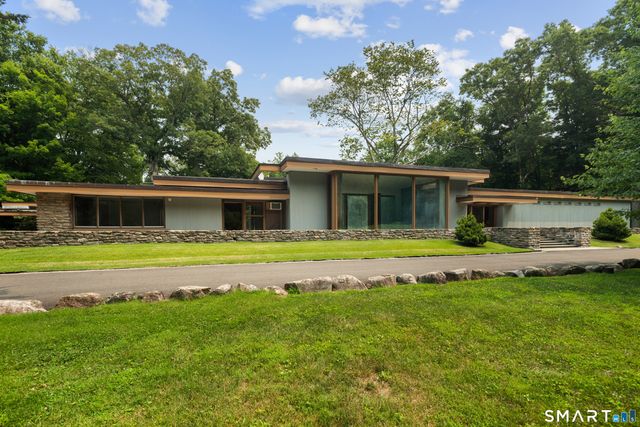 192 Cross Ridge Road, New Canaan, CT 06840