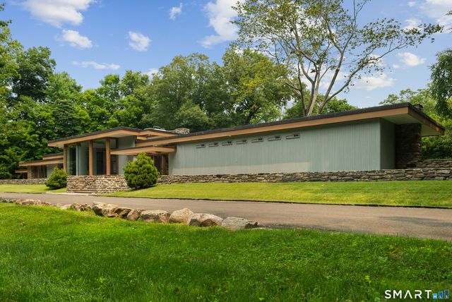 192 Cross Ridge Road, New Canaan, CT 06840
