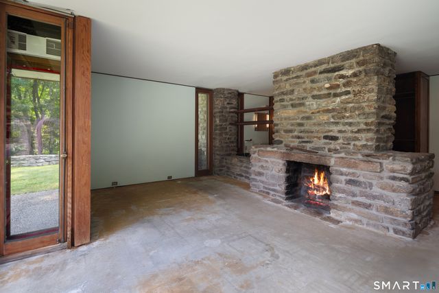 192 Cross Ridge Road, New Canaan, CT 06840