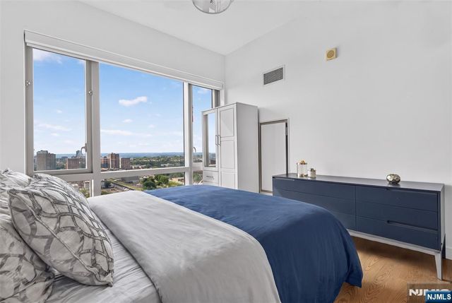 75 Park Lane 2801 - A, Jersey City, NJ 07310