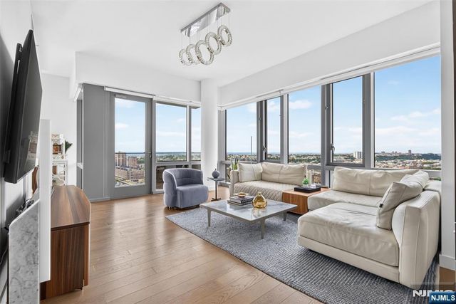 75 Park Lane 2801 - A, Jersey City, NJ 07310