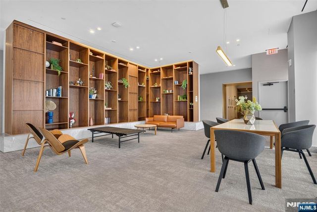 75 Park Lane 2801 - A, Jersey City, NJ 07310
