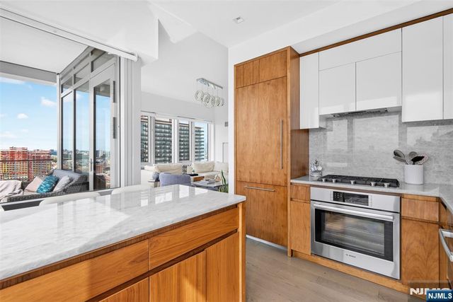 75 Park Lane 2801 - A, Jersey City, NJ 07310