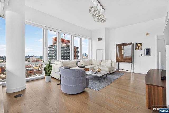 75 Park Lane 2801 - A, Jersey City, NJ 07310