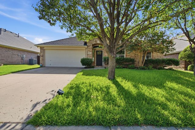 2606 Dogwood Trail, Mansfield, TX 76063