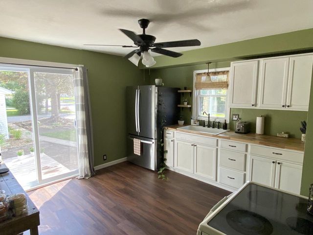 3700 N 99th STREET, Milwaukee, WI 53222