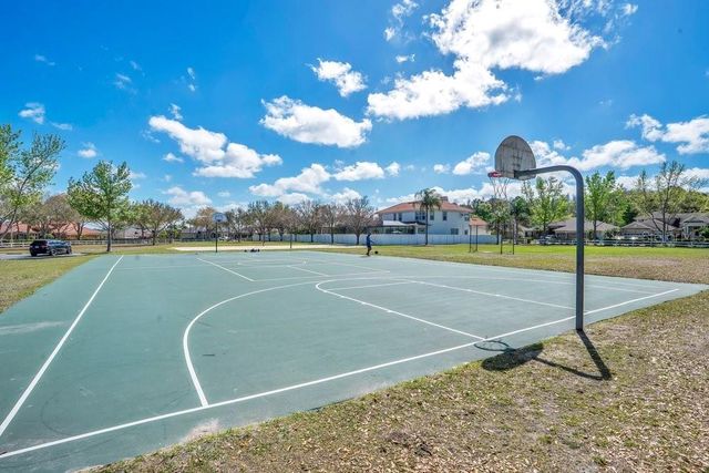 16515 NIKKI LANE, Odessa, FL 33556