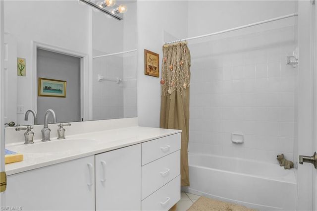 6600 Beach Resort DR 2, Naples, FL 34114